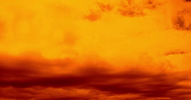 Animation Fluffy Stormy Orange Yellow Clouds Flying Fast Sky Seamless — Stock Video