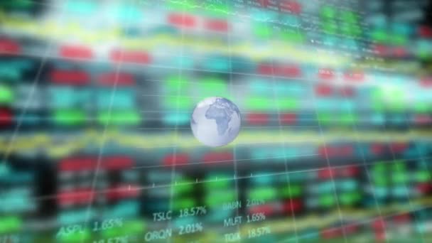 Animation de l'affichage du marché boursier avec des chiffres et des graphiques, les prix à la hausse et à la baisse à la bourse sur la rotation du globe et l'enregistrement des données en arrière-plan . 