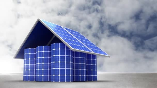 Animatie Van Huis Gebouwd Met Zonnepanelen Witte Wolken Bewegen Snel — Stockvideo