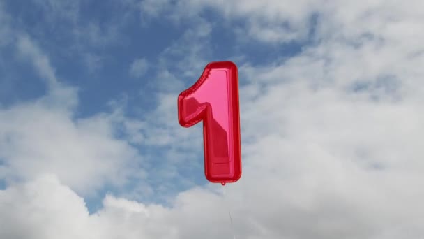 Animação Balão Vermelho Número Sobre Nuvens Brancas Movendo Rapidamente Loop — Vídeo de Stock