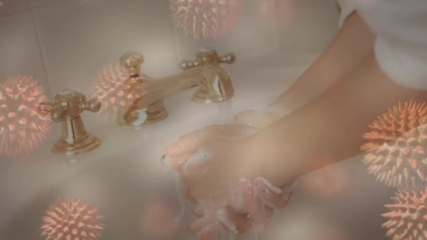 Makro Koronavirüs Covid Hücrelerinin Banyo Lavabosunda Ellerini Yıkayan Bir Kadının — Stok video