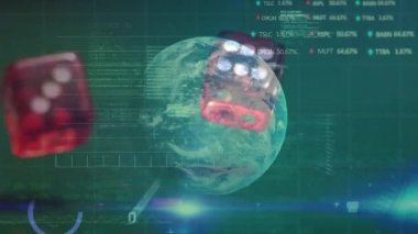 İstatistiklerin animasyonu, dünya çapında veri işleme döngüsü ve kırmızı zarların yuvarlanması. Coronavirus Covid-19 pandemik konsept dijital bileşik