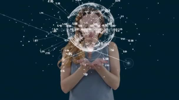 Анимация Белой Женщины Помощью Интерактивного Экрана Глобальная Экономика Технологическая Концепция — стоковое видео