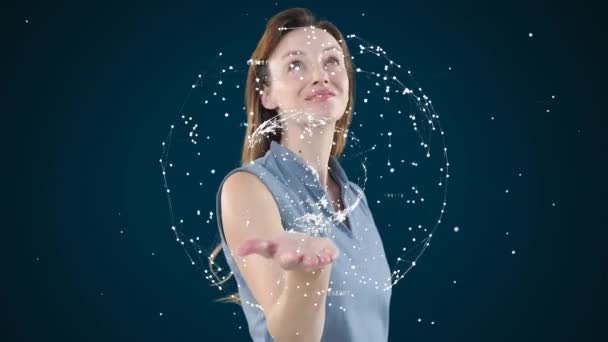 使用3D互动屏幕对白人妇女进行动画制作 全球经济和技术概念数字组合 — 图库视频影像