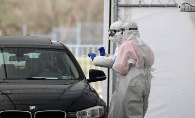 Coronavirus veya COVID 19, bir çadır testi, bir leke testidir. Kaunas şehri, Litvanya