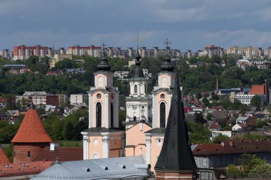 Kaunas şehrindeki eski kasaba ve Nemunas nehri, Litvanya 17 05: 2020