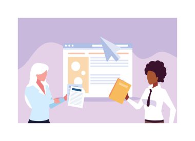 Çalışma ofisindeki iş kadınları, küresel planlama ve pazarlama araştırmaları hakkında toplantılar