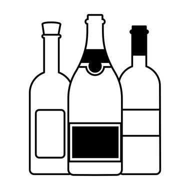 Beyaz arka planda şarap şişeleri