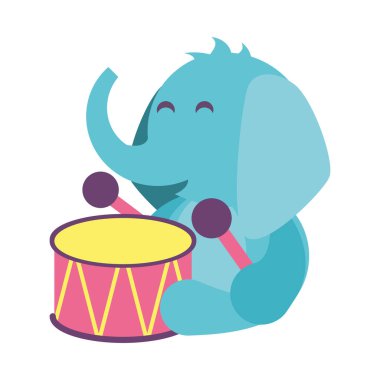 Beyaz arka planda davul oyuncağı olan fil, bebek oyuncaklar