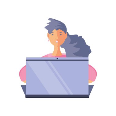 Beyaz arka planda dizüstü bilgisayarın önündeki kadın, online eğitim