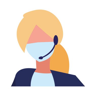 Yüzü maskeli profesyonel bir kadın.