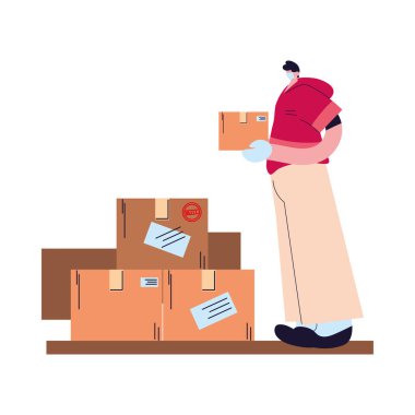 Yüz maskeli, eldivenli ve nakliye paketli bir adam.