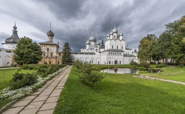 Vladyki jarda de Rostov Kremlin . — Fotografia de Stock