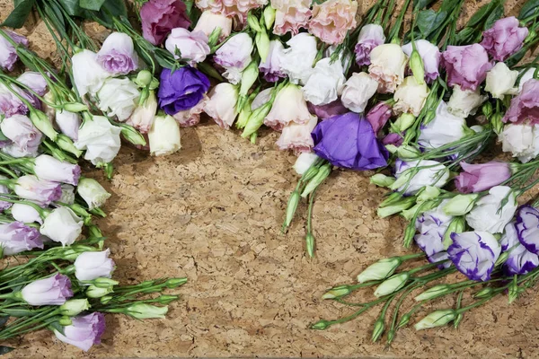 Çok renkli çiçekli çerçeve