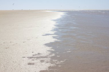 Costa Calma beach, mavi açık lagün inanılmaz görünümünü. Playa Barca, Fuerteventura, Kanarya Adaları, İspanya