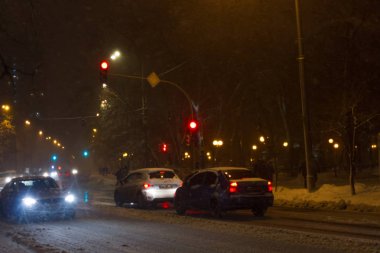 trafik sıkışıklığı. Kar fırtınası