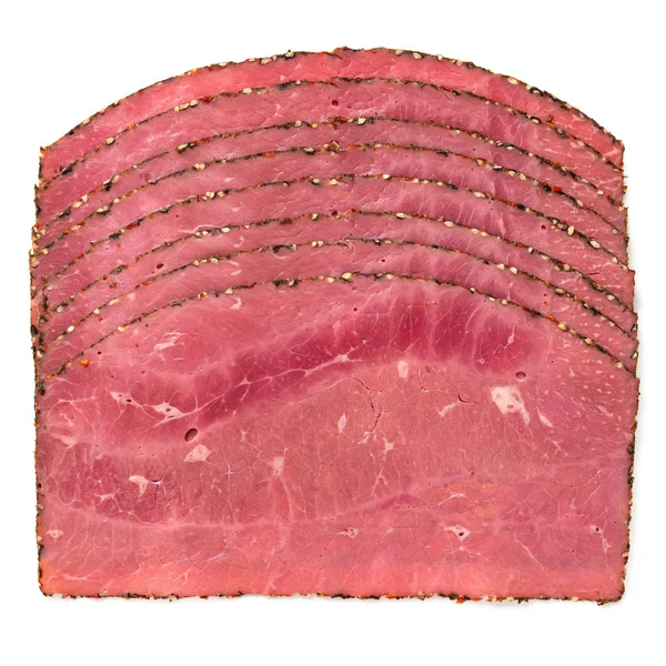 Tranches Disposées Pastrami Isolé Sur Blanc Vue Dessus — Photo