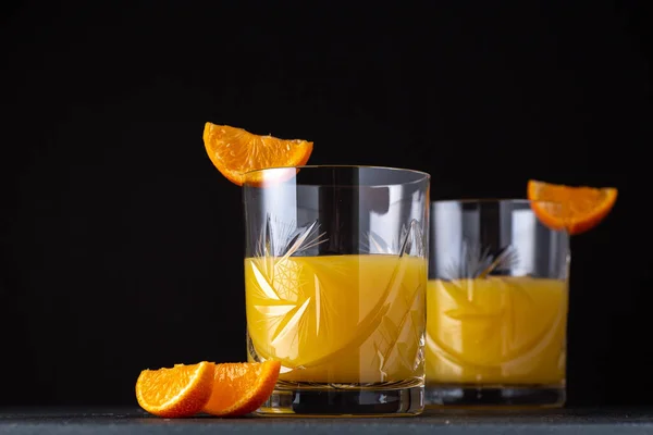 Sinaasappelsap Geslepen Kristallen Glazen — Stockfoto