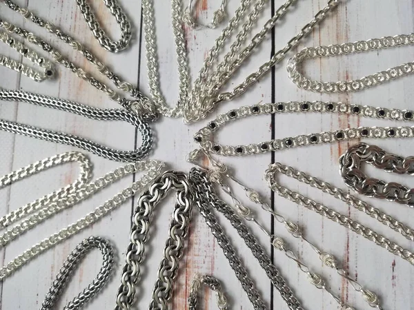 Armbänder Und Ketten Aus Ukrainischem Silber Verschiedene Webereien — Stockfoto