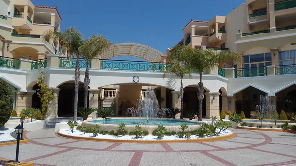 Rodos adasının harika manzarası. Hellas Otelleri. Yazın turizm. Panorama Oteli