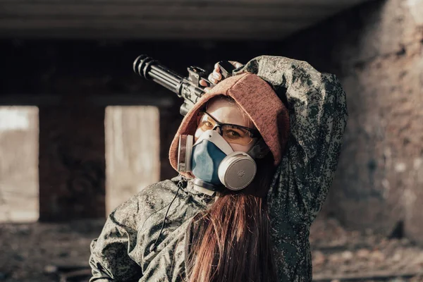 Girl Long Hair Wearing Gas Mask Green Camouflage Red Hood — Stock Photo, Image