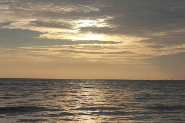Pantai Cenang günbatımı anı