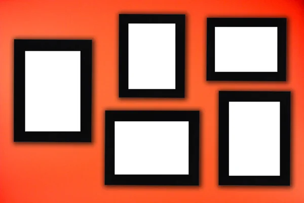 Kırmızı bir arka plan siyah fotoğraf çerçevesi