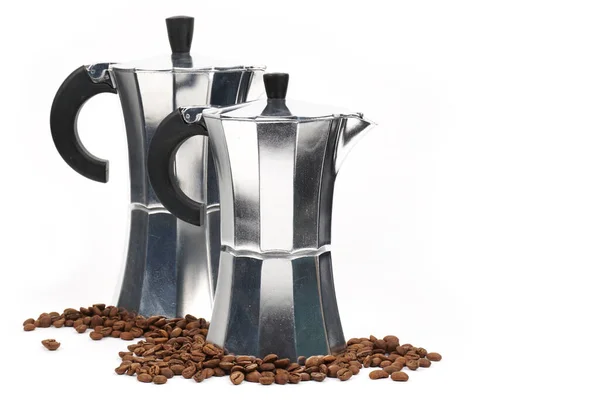 Eine Metallisch Glänzende Retro Kaffeekanne Auf Isoliertem Weißen Hintergrund Umgeben — Stockfoto