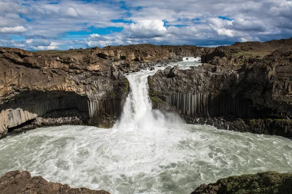 Wodospad Aldeyjarfoss, Islandia — Zdjęcie stockowe