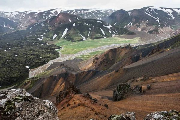 Montagne Landmanallaugar colorate, nel Fajllabak Nature Rese — Foto Stock