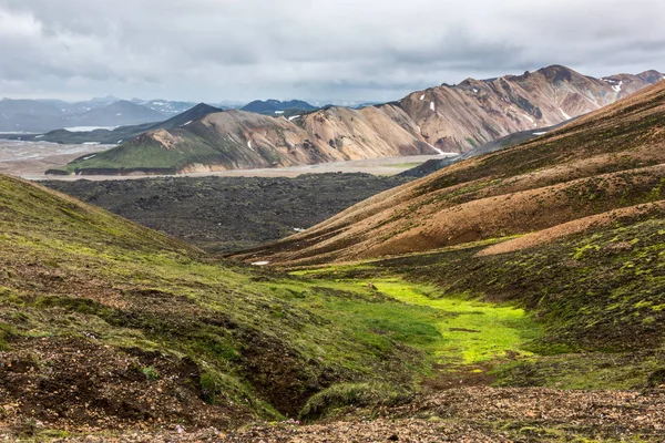 Colorful Landmanallaugar mountains, in the Fajllabak Nature Rese — Stock Photo, Image