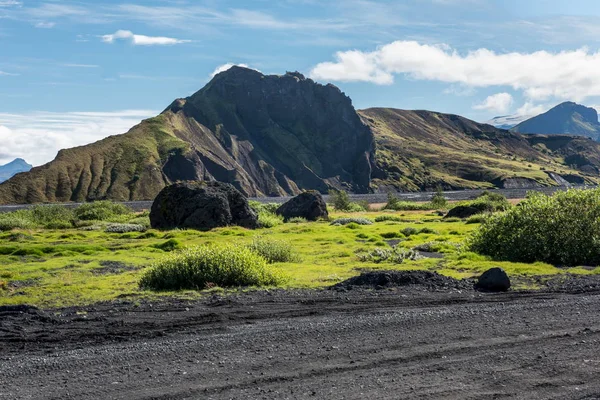 Cordillera de Thorsmork entre los ríos Krossa y Markafljo — Foto de Stock