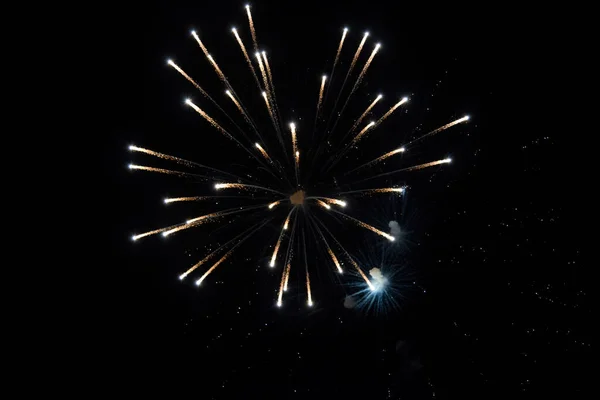 Festive Salute Night Sky Explosions Fireworks Pyrotechnics Sky — Stock Photo, Image