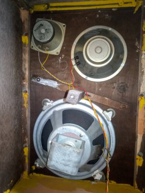 Hoparlörler Senfoni 2 'den dosyalar. 1960 'ların Retro akustiği.