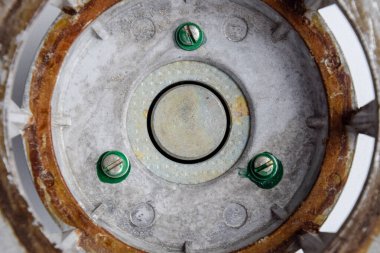 Sovyet konuşmacısının manyetik sistemi 20gds-3. Parçalanmış orta menzil hoparlörü.