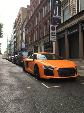 Manhattan 'da önceki bölümlerde...