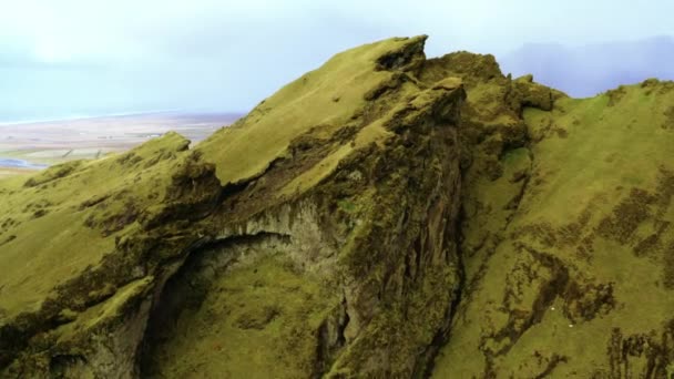 Aerea Raggiungere Cima Della Montagna Vista Aerea Sulla Vetta Delle — Video Stock