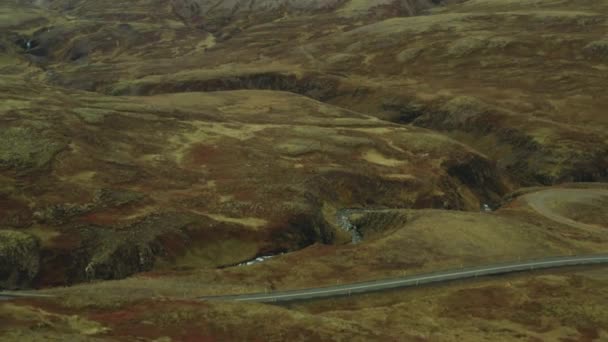 Aereo Alla Scoperta Del Vecchio Vulcano Ricoperto Neve — Video Stock