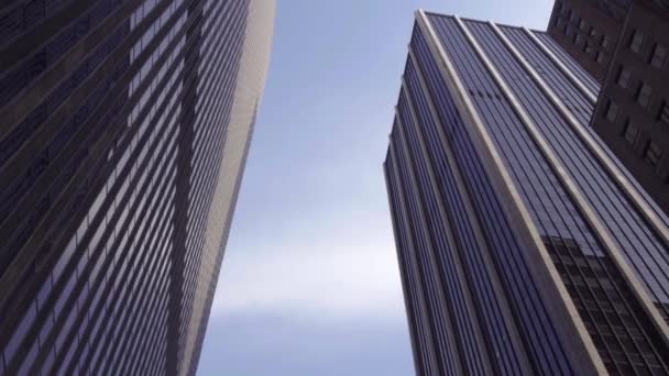 Vue Tournante Vers Haut Bâtiments Modernes Bâtiment Moderne Verre Dans — Video