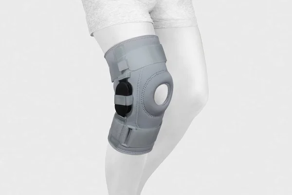 Knee Support Brace Nodze Odizolowany Białym Tle Ortopedyczna Orteza Anatomiczna — Zdjęcie stockowe