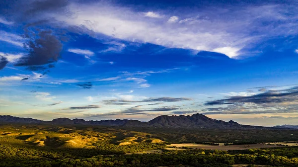 Hava, İHA Günbatımı Tubac, Arizona