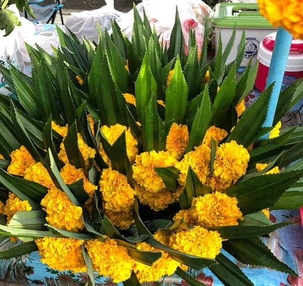 Photo Flowers Offerings Gods — Stock Photo, Image