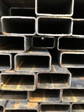 Metal kare profilinin fotoğrafı