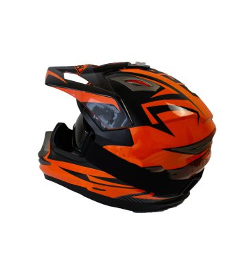 Beyaz arka planda motosiklet, motorcu kaskı.