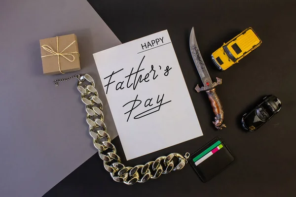 Feiertagsgrußkarte Zum Vatertag Auf Schwarzem Hintergrund Die Maschine Das Gewehr — Stockfoto