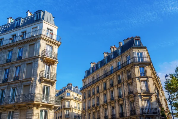 Τυπική πόλη κτίρια του Παρισιού — Φωτογραφία Αρχείου