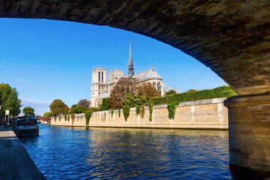 Notre dame de paris, Fransa