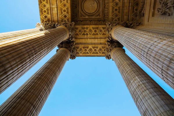 Detail with columns of the Pantheon in Paris — Stock Photo, Image