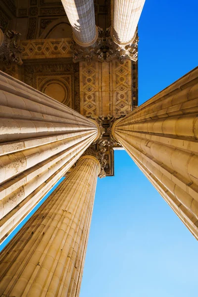 Detail with columns of the Pantheon in Paris — Stock Photo, Image