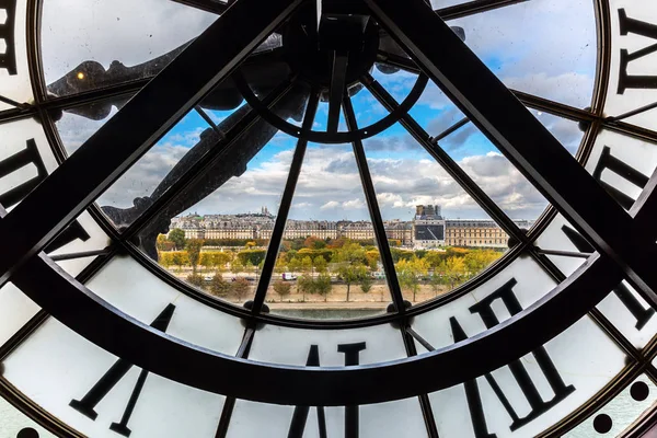 L'orologio gigante del Musee dOrsay a Parigi — Foto Stock